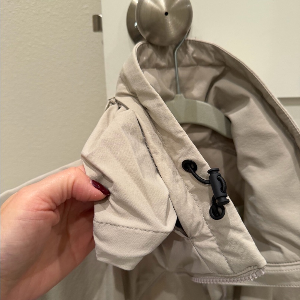 H&M Beige Utility Jacket - Picture 4 of 14